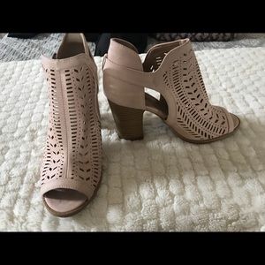 Quipid heels
